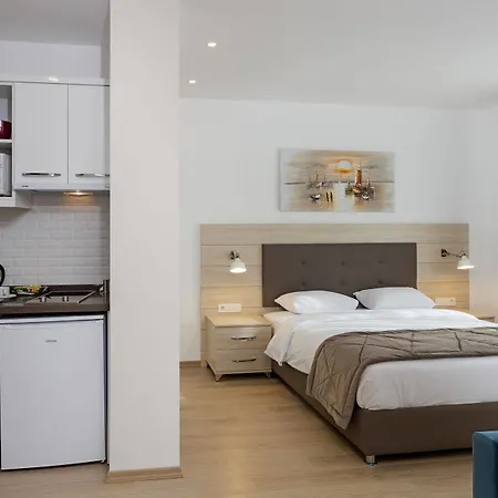 The & Hotel apartamentowy 3*