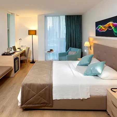 Hotel apartamentowy The &
