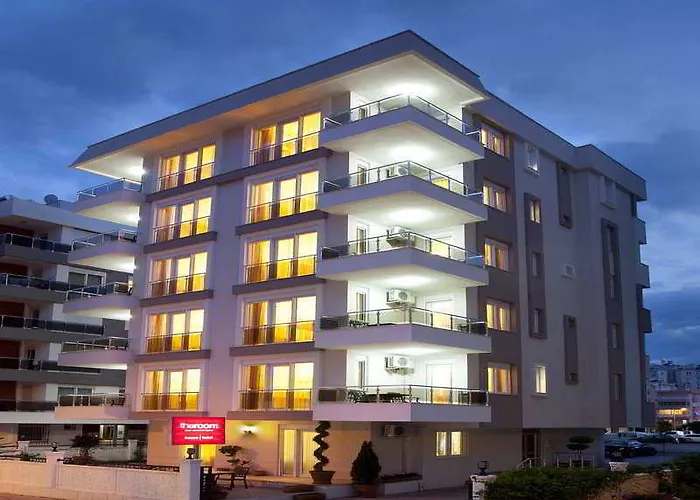 Hotel apartamentowy The & 3*