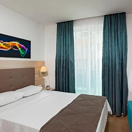 The & Lejlighedshotel 3*