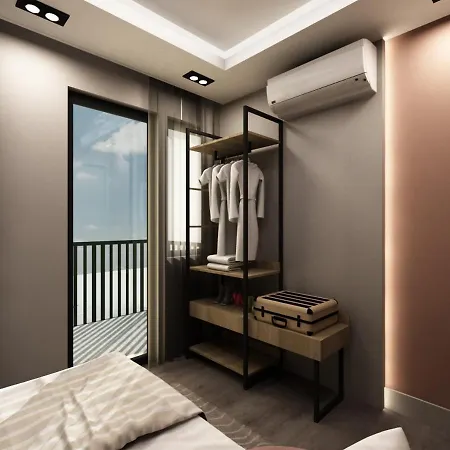 The & Aparthotel 3*