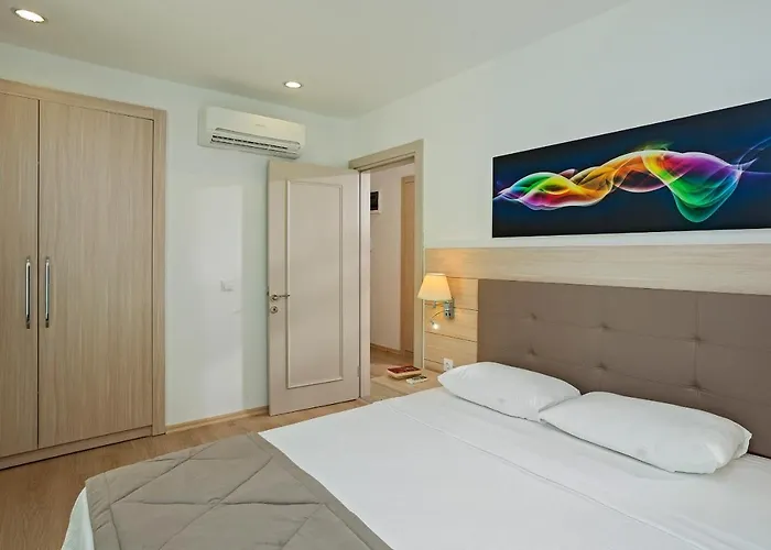 The & 3* Antalya